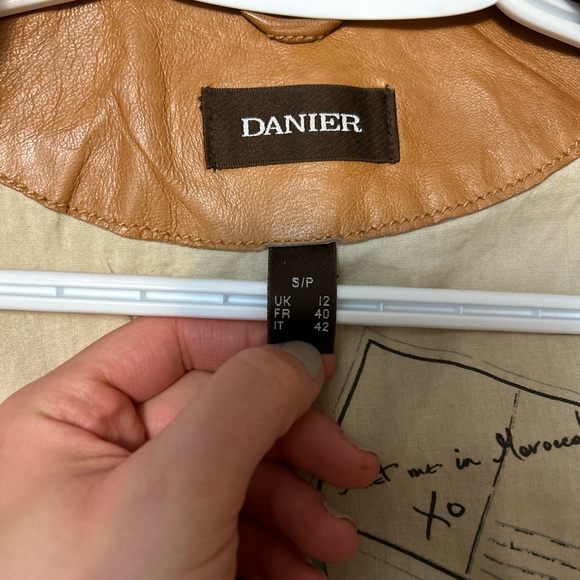 Danier Ladies Brown Vintage Leather Jacket - Picture 2 of 5